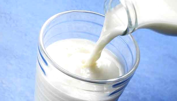 चीन से दूध उत्पादों के आयात पर प्रतिबंध जून 2018 तक बढ़ा