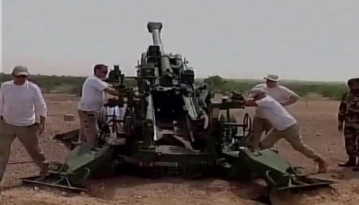 इंडियन आर्मी की ताकत बढ़ी, जैसलमेर में होवित्जर एम 777 तोपों का ट्रायल शुरू