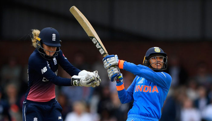 महिला क्रिकेट विश्व कप 2017: इंग्लैंड ने टॉस जीता, पहले बल्लेबाजी कर रहा भारत