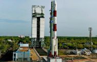 ISRO ने फिर रचा इतिहास, एक साथ छोड़े 31 सैटलाइट्स