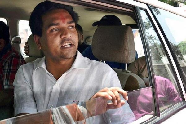 चुनाव आयोग पर दबाव बनाने के लिए AAP ने उठाया EVM मुद्दा: कपिल