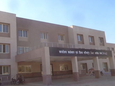 यहां आने के बाद चली जाती है सीएम की कुर्सी