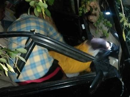 देवास में अज्ञात वाहन ने कार को मारी टक्कर, 3 की मौत