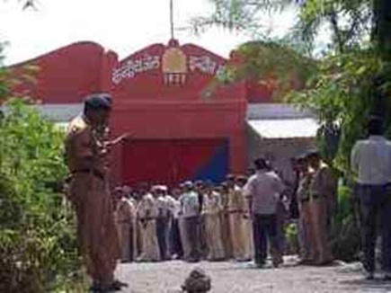 इंदौर में फांसी की सजा पाए कैदियों में हड़कंप, अधिकारी कर रहे काउंसलिंग