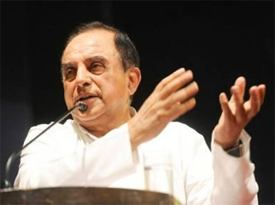 फिल्म ऐक्टर्स के राजनीति में आने से बर्बाद हुआ तमिलनाडुः सुब्रमण्यन स्वामी