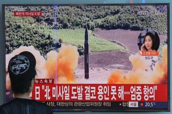 उत्तर कोरिया ने दागी जापान के ऊपर से मिसाइल
