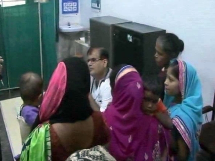 फर्रुखाबाद में हुई गोरखपुर जैसी घटना, 49 बच्चों की मौत के बाद FIR दर्ज