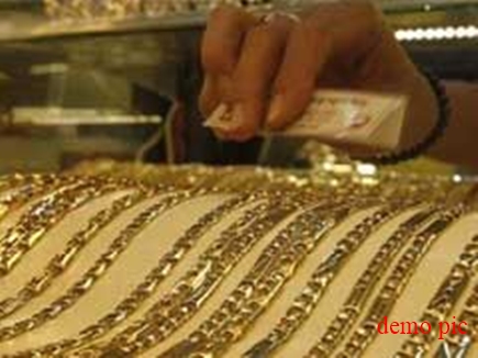 सोने की तस्करी के लिए कस्टम अधिकारियों को दिया ऐसे धोखा