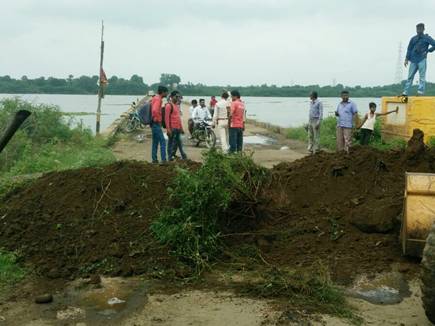 नर्मदा में बढ़ा पानी, प्रशासन ने राजघाट पुल को किया बंद