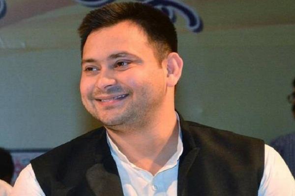 तेजस्वी ने साधा CM नीतीश पर निशाना