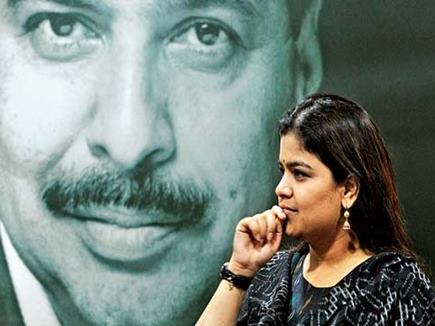 भाजपा सांसद पूनम महाजन का खुलासा, हो चुकी हैं शारीरिक उत्पीड़न का शिकार